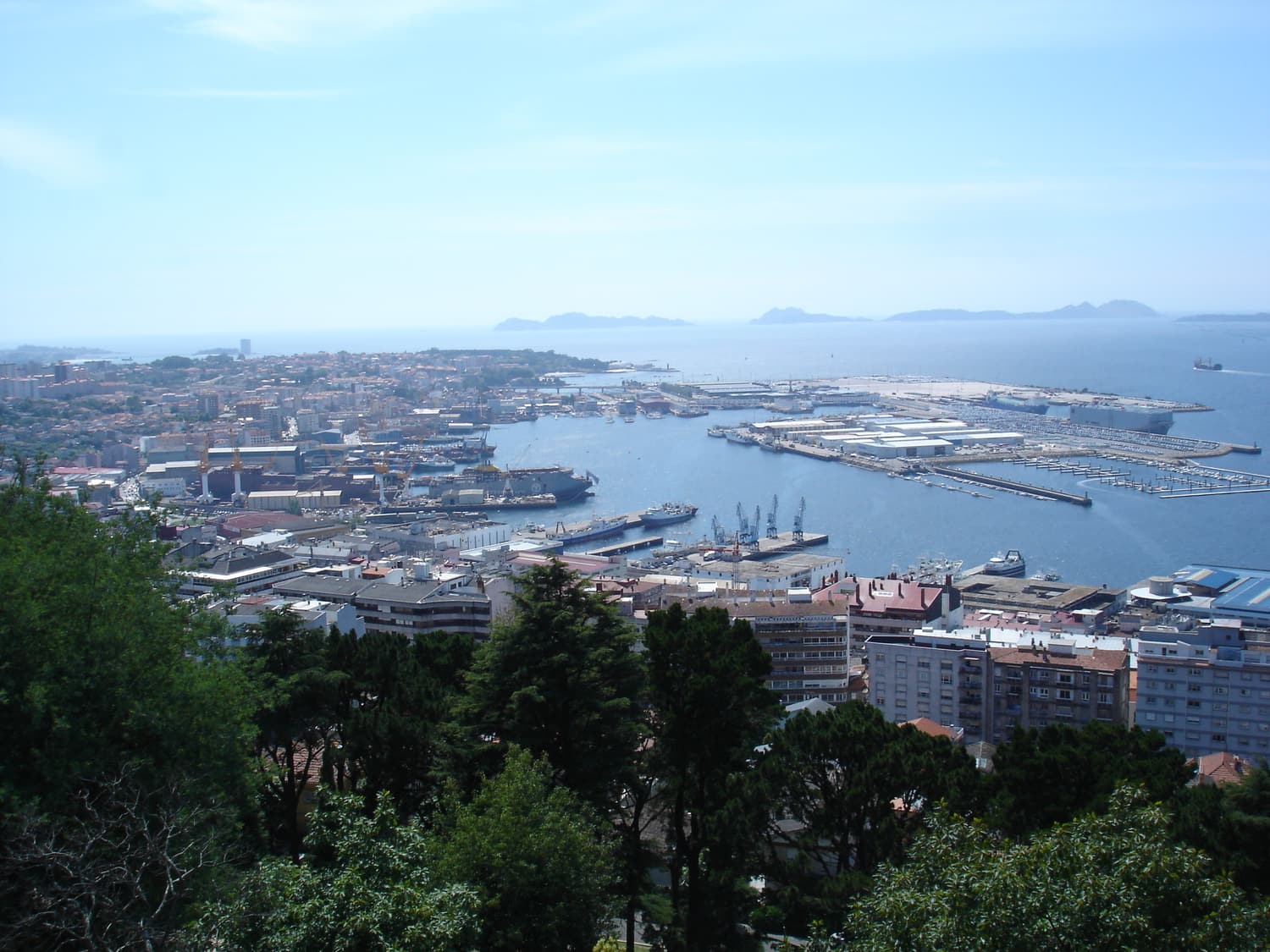 View over the port and city of Vigo and the ría from Monte do Castro